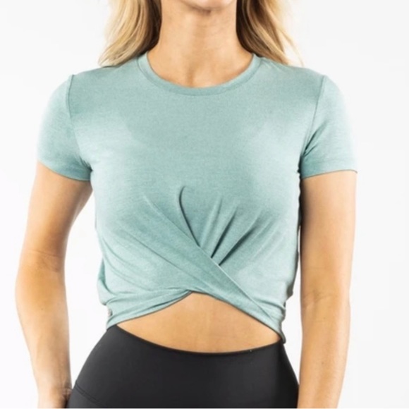 Buff bunny knotted crop top - Picture 3 of 5